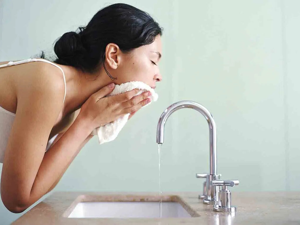 Myths and Benefits of Oil Cleansing