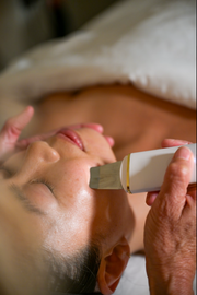 60 Minute | Custom Signature Gua Sha Facial