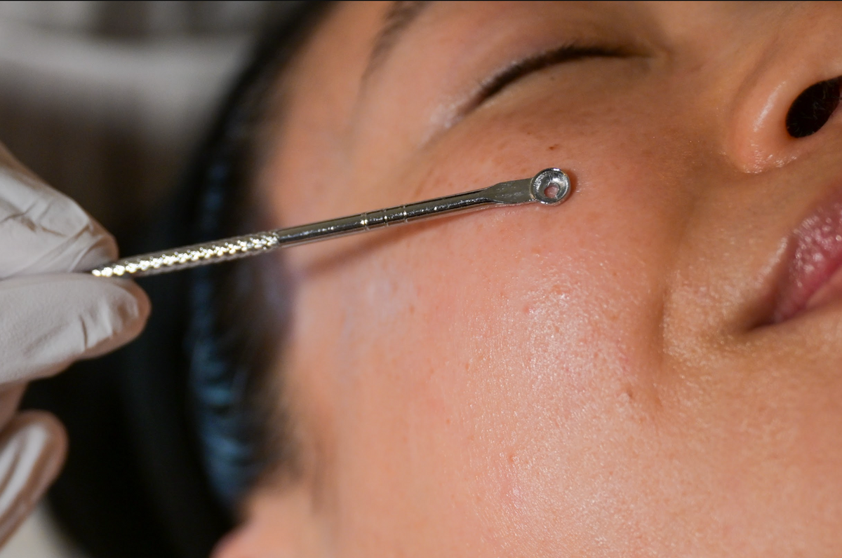 60 Minute | Custom Signature Gua Sha Facial